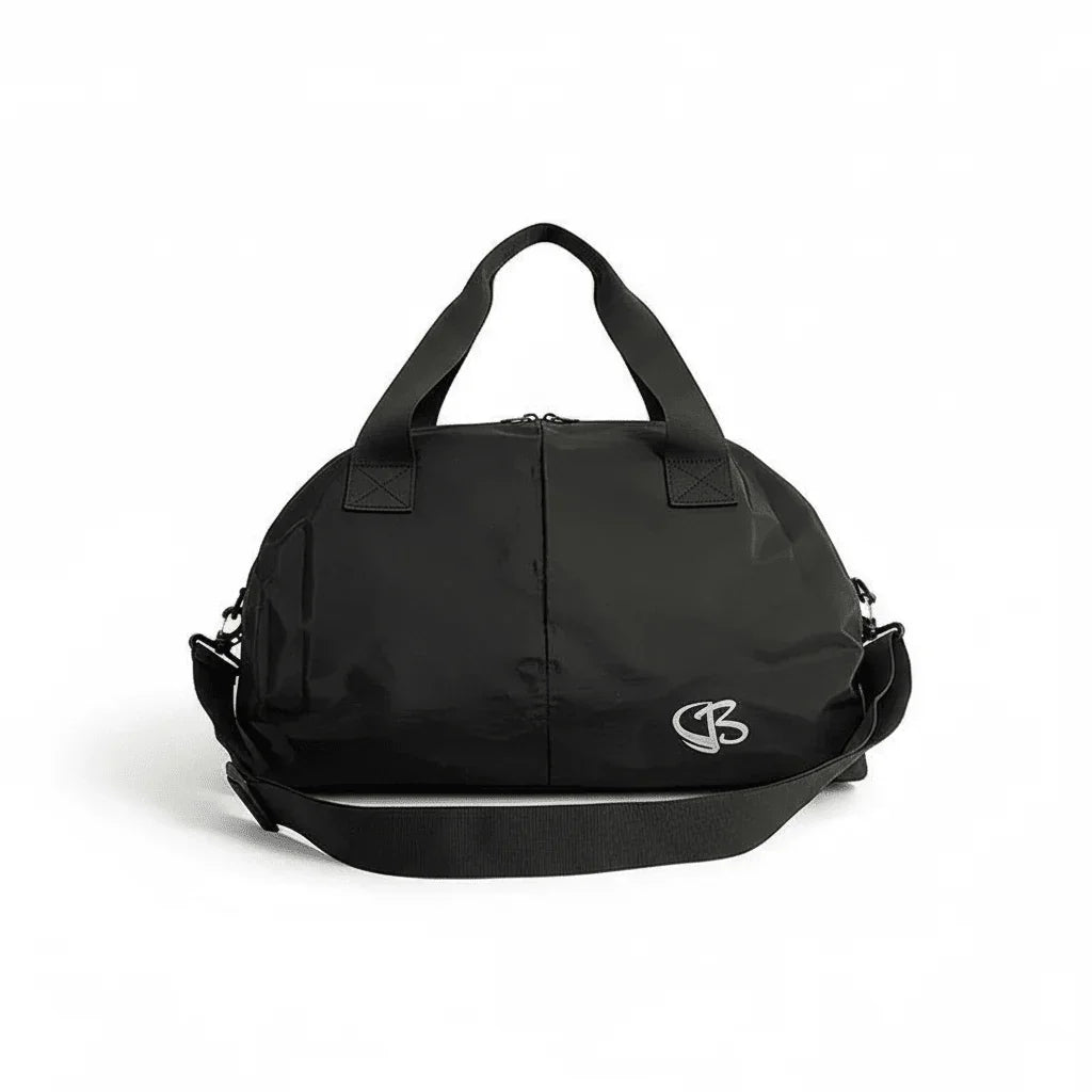 sac de sport femme noir fond blanc